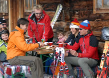 Urige Hütten im Skigebiet in Ramsau am Dachstein